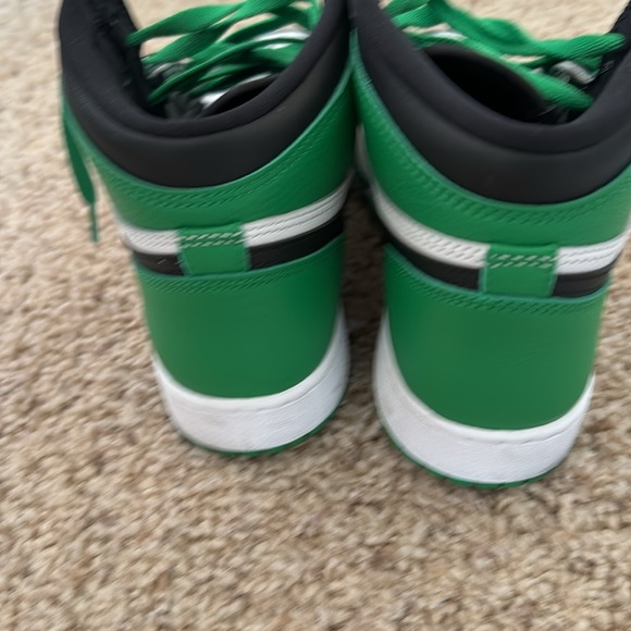 Jordan 1 high 6.5Y - Picture 3 of 5